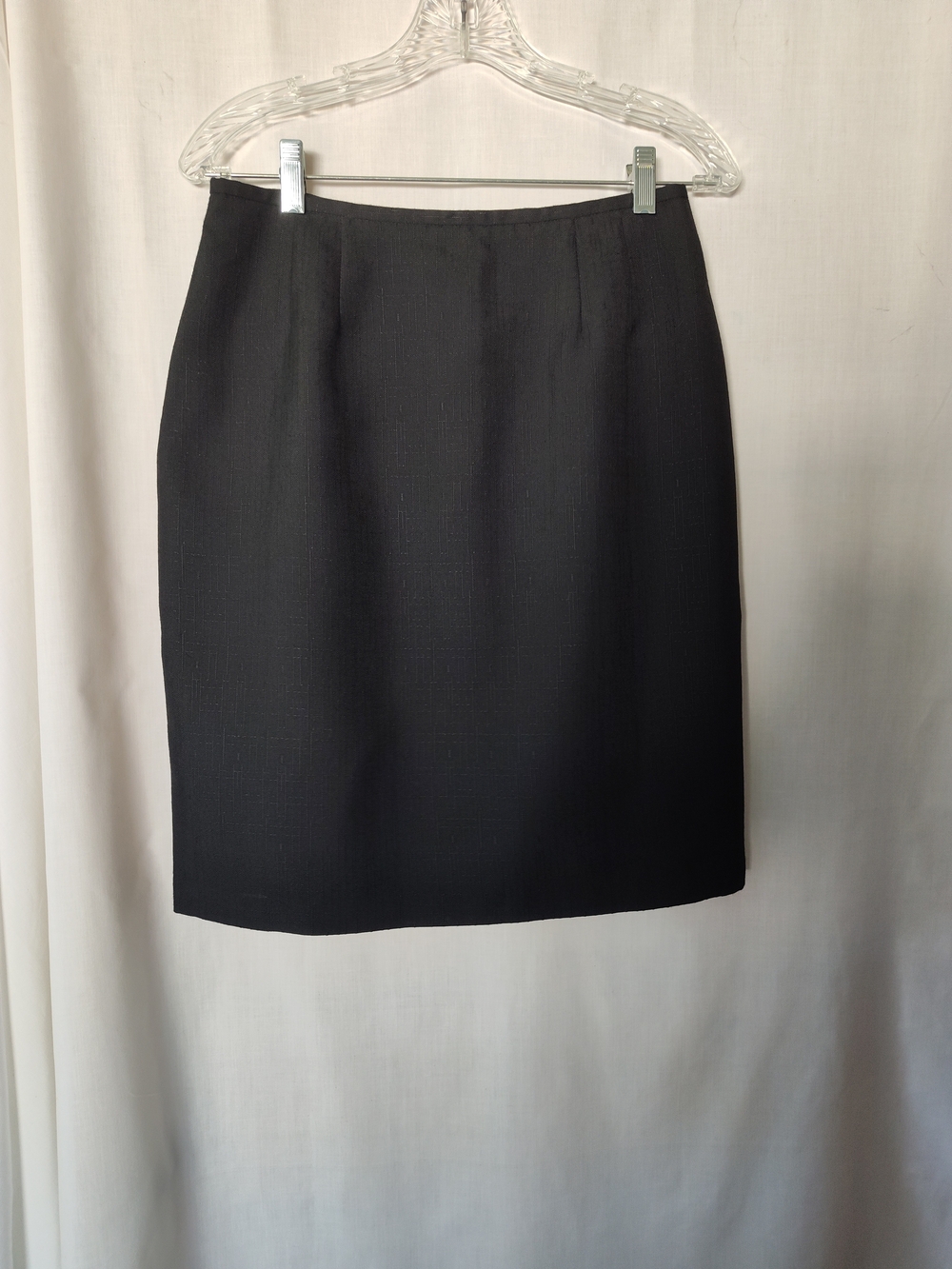 Briggs Women's Black Solid Lined Pencil Skirt Size 10 Knee Length